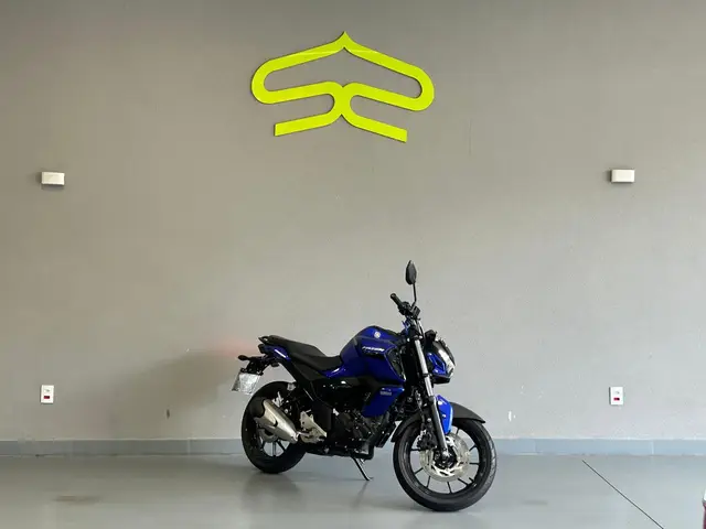Carro Yamaha Fazer FZ15 2024 ABS