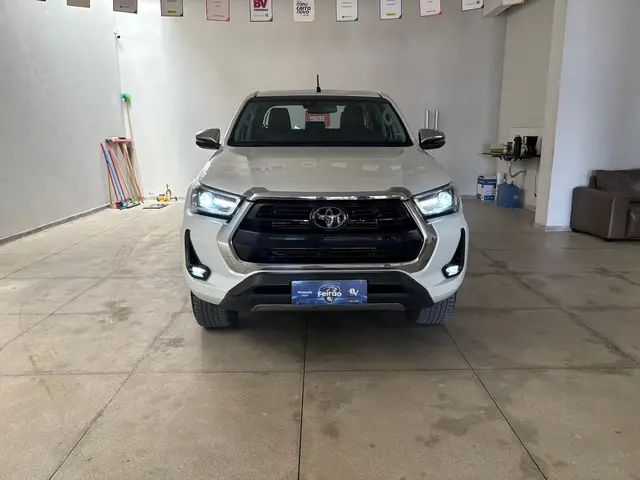 Carro Toyota Hilux Cabine Dupla 2021 SRX 2.8 TDI CD 4x4 (Aut)