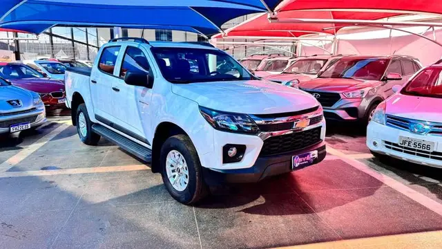 Carro Chevrolet S10 Cabine Dupla 2022 Advantage 2.5