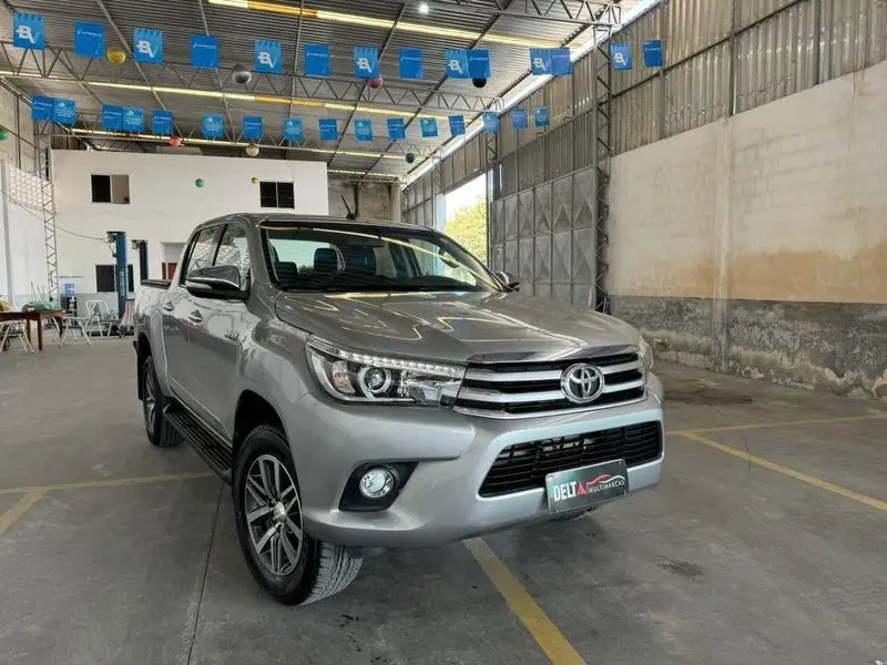 Toyota Hilux Cabine Dupla Hilux 2.8 TDI SRX CD 4x4 (Aut)