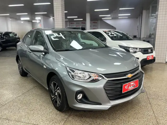 Carro Chevrolet Onix Plus 2024 LT 1.0
