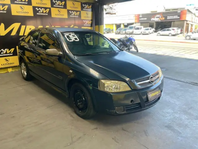 Carro Chevrolet Astra Sedan 2007 Advantage 2.0 (Flex)