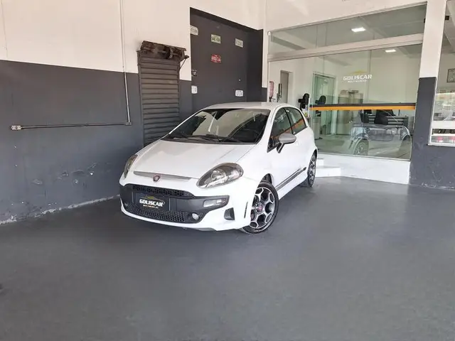 Carro Fiat Punto 2015 Attractive 1.4 (Flex)