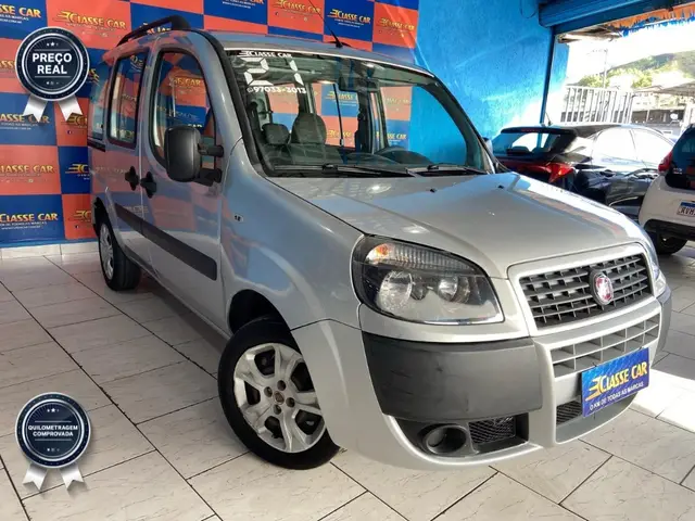 Carro Fiat Doblò 2021 Essence 1.8 16V (Flex)