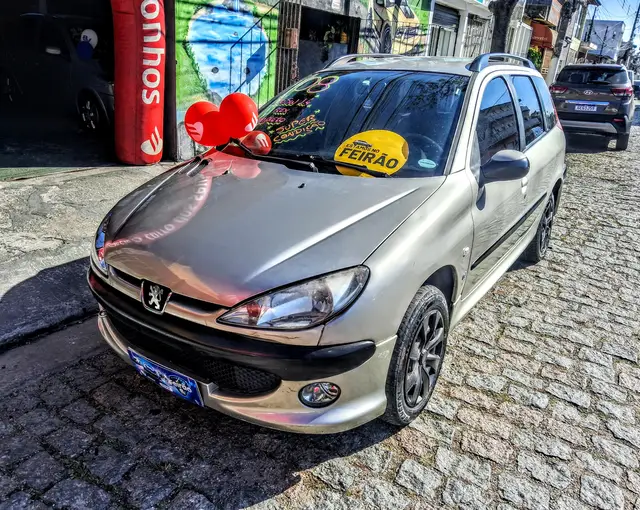 Carro Peugeot 206 SW 2008 Presence 1.4 (flex)