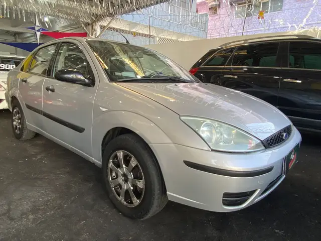Carro Ford Fiesta Sedan 2007 1.6 (Flex)
