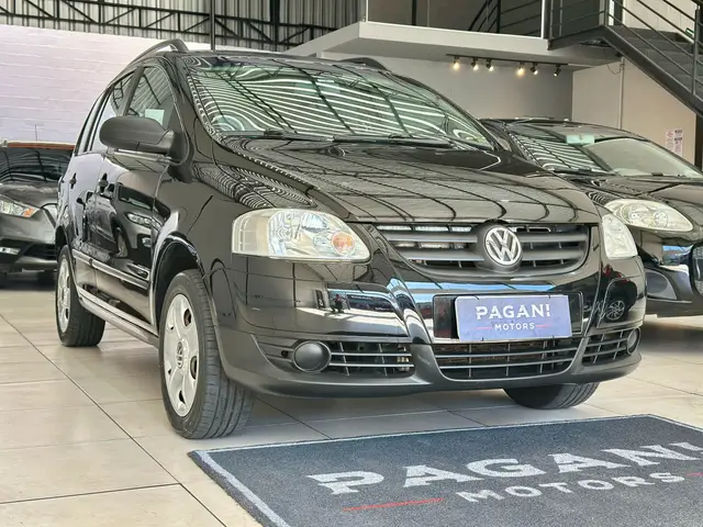 Carro Volkswagen SpaceFox 2009 Trend 1.6 8V (Flex)