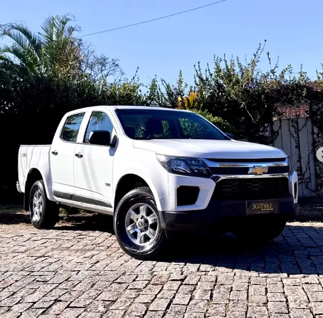Carro Chevrolet S10 Cabine Dupla 2021 S10 2.8 CTDI LS 4WD (Cabine Dupla)