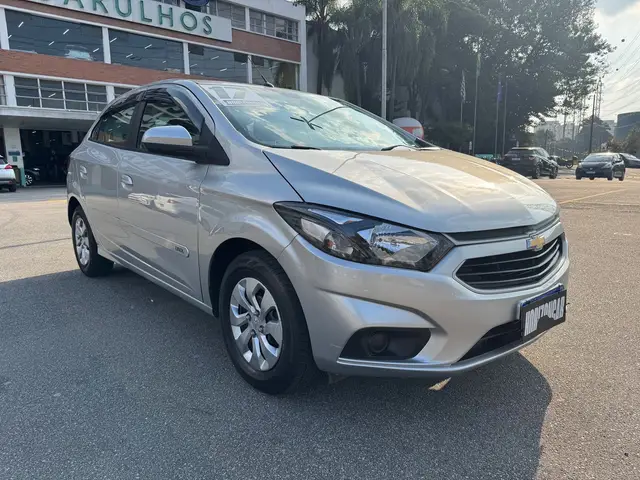 Carro Chevrolet Onix 2017 1.0 LT SPE/4