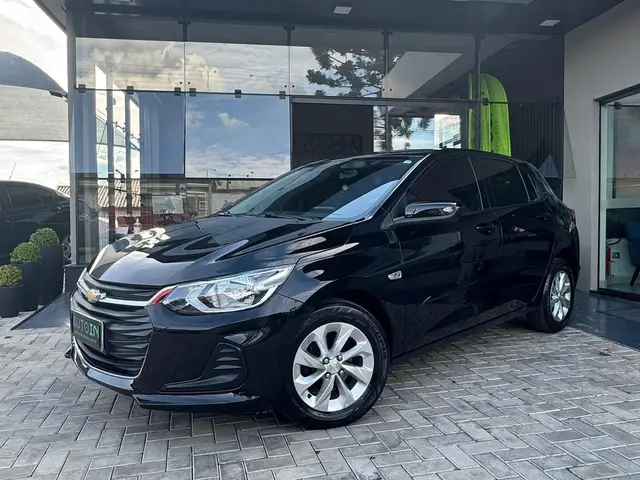 Carro Chevrolet Onix 2023 LT 1.0