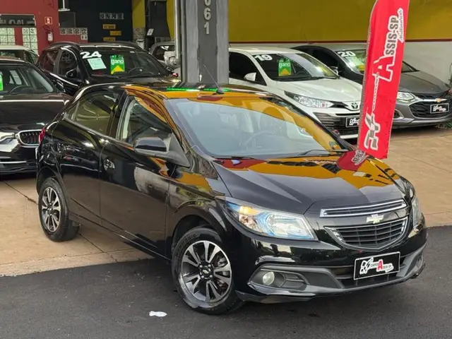 Carro Chevrolet Onix 2013 1.4 LTZ SPE/4
