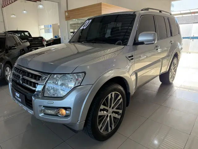 Carro Mitsubishi Pajero Full 2020 3.2 DI-D 3D HPE 4WD