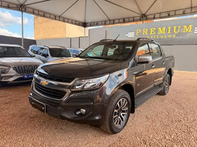 Carro Chevrolet S10 Cabine Dupla 2020 S10 2.8 CTDI High Country 4WD (Cabine Dupla) (Aut)