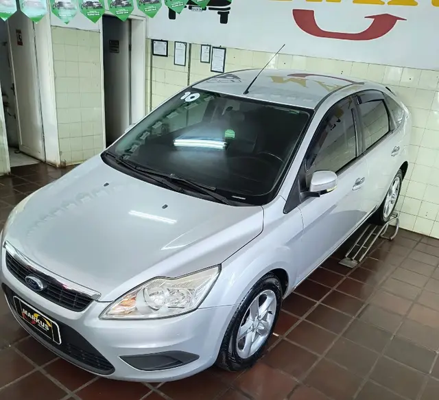 Carro Ford Focus Hatch 2010 GLX 1.6 8V (Flex)