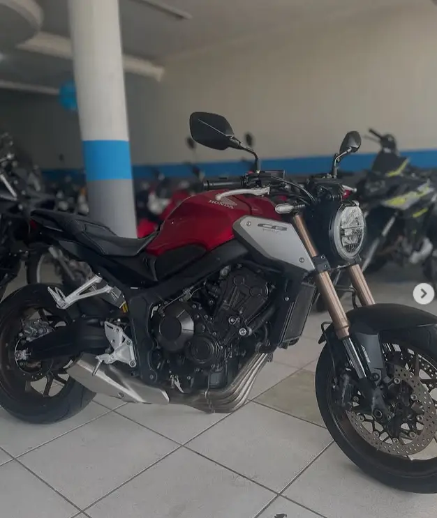 Moto Honda CB 300F Twister 2023 Standard