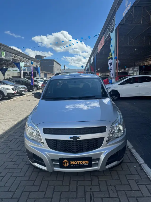Carro Chevrolet Montana 2020 LS 1.4 (Flex)