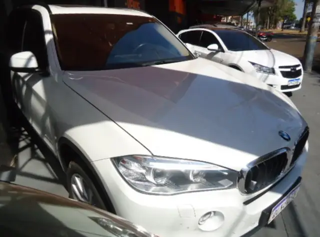 Carro BMW X5 2015 3.0 xDrive30d Full