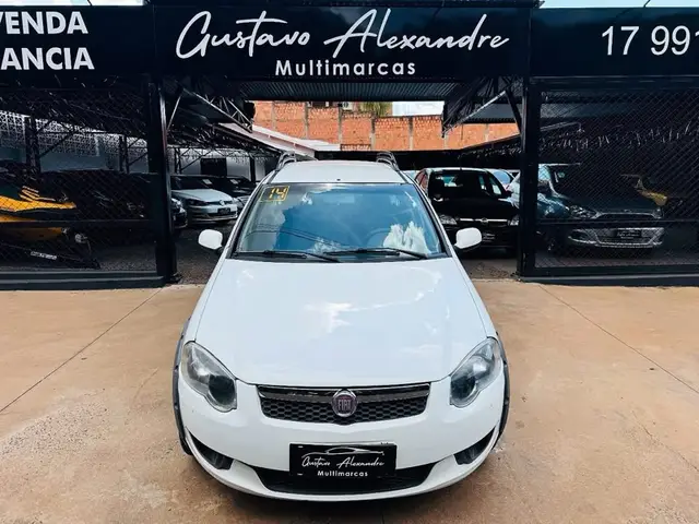 Carro Fiat Palio Weekend 2014 Trekking 1.6 16V (Flex)