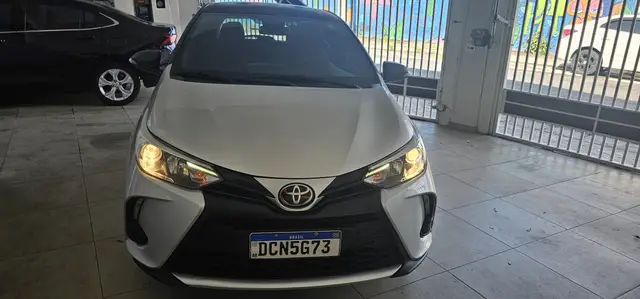 Carro Toyota Yaris 2023 XS 1.5 (Flex) (Aut)