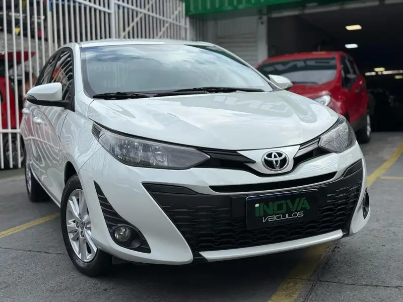 Toyota Yaris 1.3 XL Plus Tech CVT (Flex)