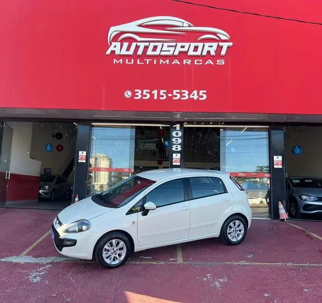 Carro Fiat Punto 2016 ATTRACTIVE ITALIA 1.4 F.Flex 8V 5p