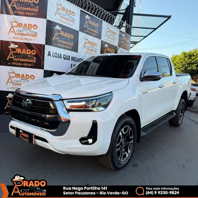 Carro Toyota Hilux Cabine Dupla 2022 SRX 2.8 TDI CD 4x4 (Aut)