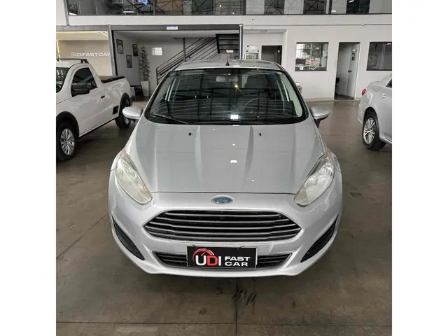 Carro Ford New Fiesta Hatch 2015 New Fiesta S 1.5 16V