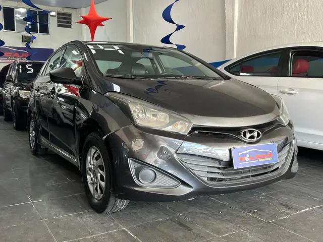 Carro Hyundai HB20S 2014 1.0 Comfort Style (Flex)