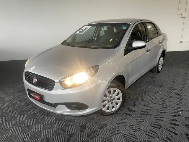 Carro Fiat Grand Siena 2021 Evo Attractive 1.4 8V (Flex)