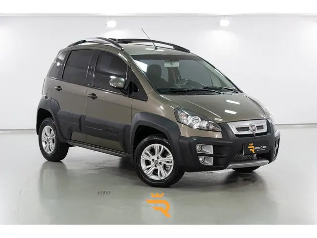 Carro Fiat Idea 2013 Adventure 1.8 16V E.TorQ (Flex)