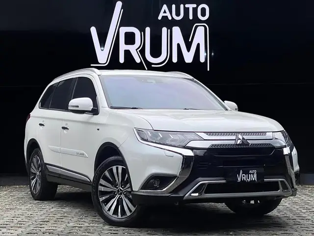 Carro Mitsubishi Outlander 2019 3.0 HPE-S 4WD CVT