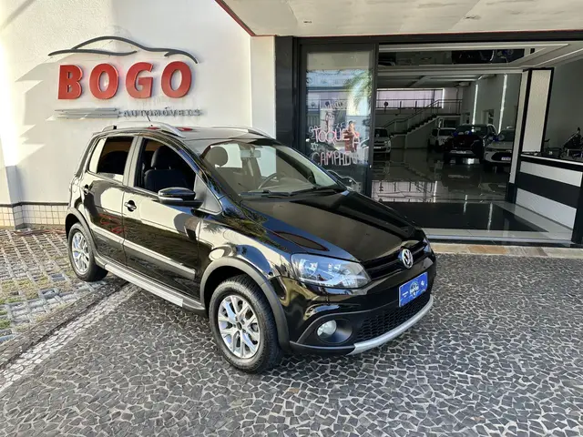 Carro Volkswagen CrossFox 2013 1.6 VHT (Flex)