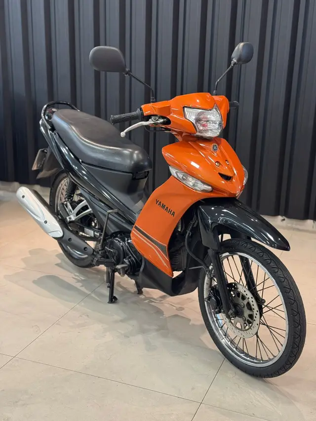 Moto Yamaha Crypton 115 2014 ED Penelope