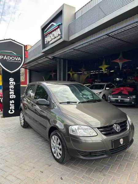 Carro Volkswagen Fox 2009 1.0 8V (Flex)