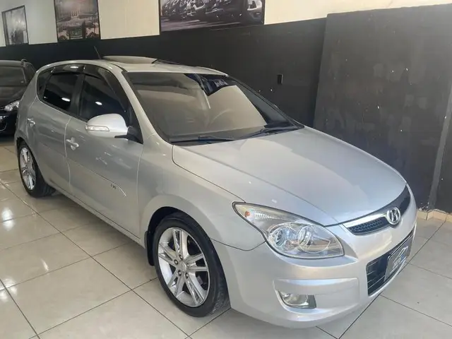 Carro Hyundai i30 CW 2011 2.0i GLS