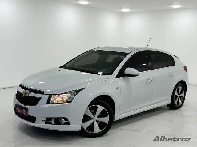 Carro Chevrolet Cruze 2014 LT 1.8 16V Ecotec (Flex)