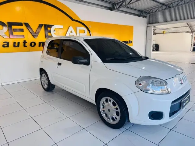 Carro Fiat Uno 2014 Vivace 1.0 8V (Flex) 2p