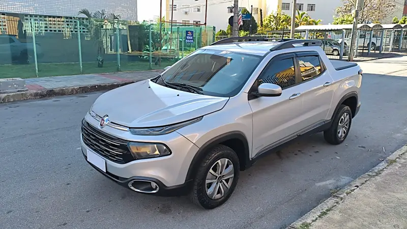 Fiat Toro Freedom 1.8 AT6 4x2 (Flex)