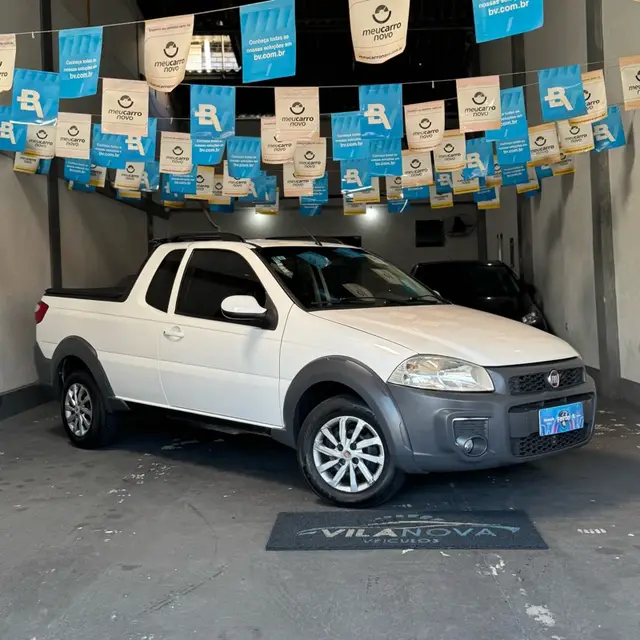 Carro Fiat Strada 2015 Working 1.4 (Flex) (Cabine Estendida)