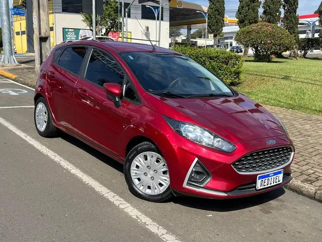 Carro Ford Fiesta Hatch 2019 SE Plus 1.6 16V Flex Aut. 5p