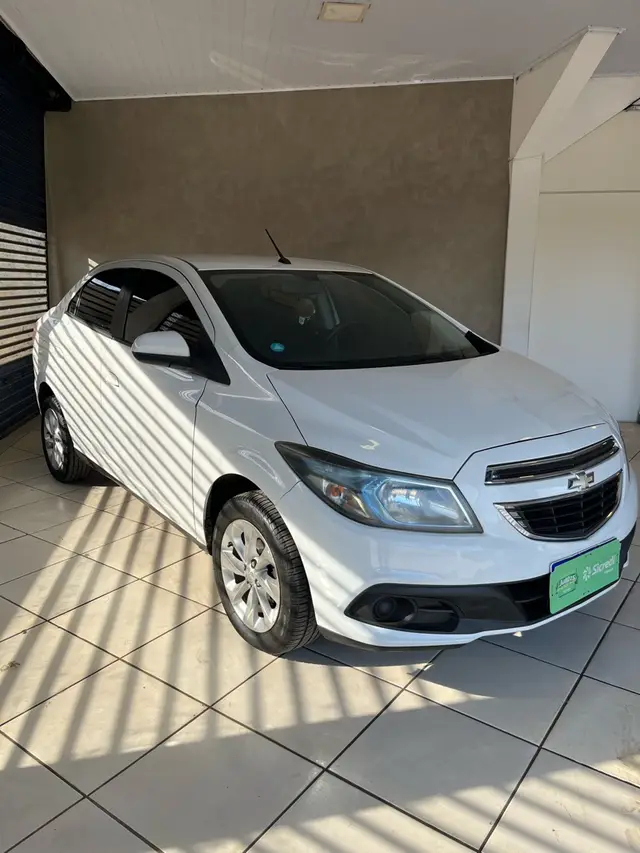 Carro Chevrolet Prisma 2015 1.4 LT SPE/4