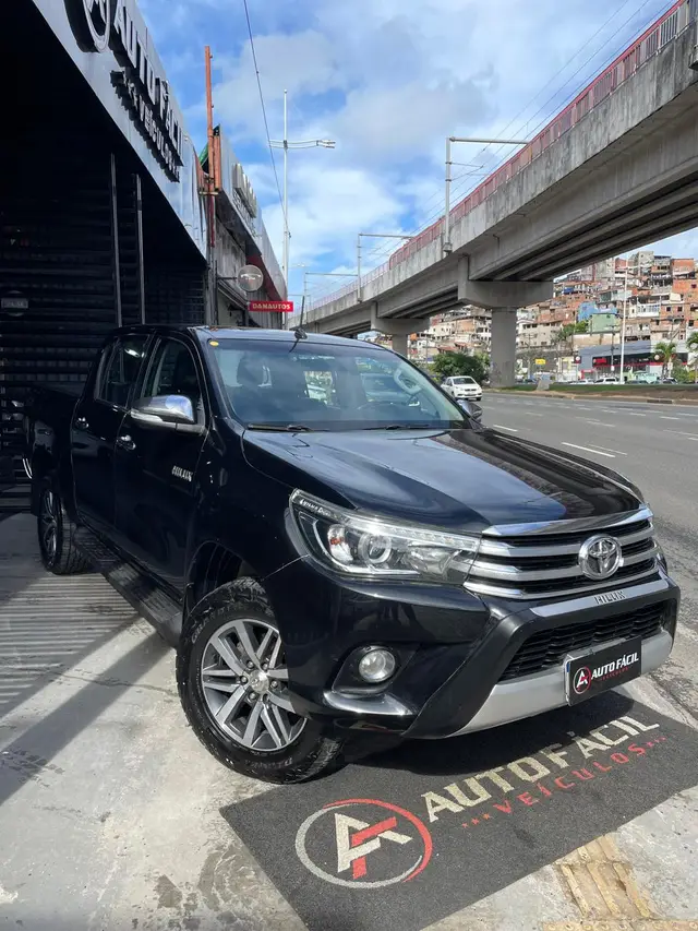 Carro Toyota Hilux Cabine Dupla 2017 Hilux 2.8 16v TDI SRV CD 4x4 (Aut)