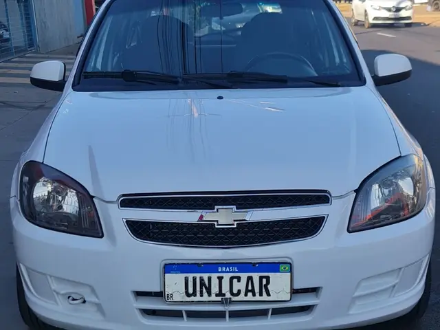 Carro Chevrolet Celta 2014 LS 1.0 (Flex) 4p