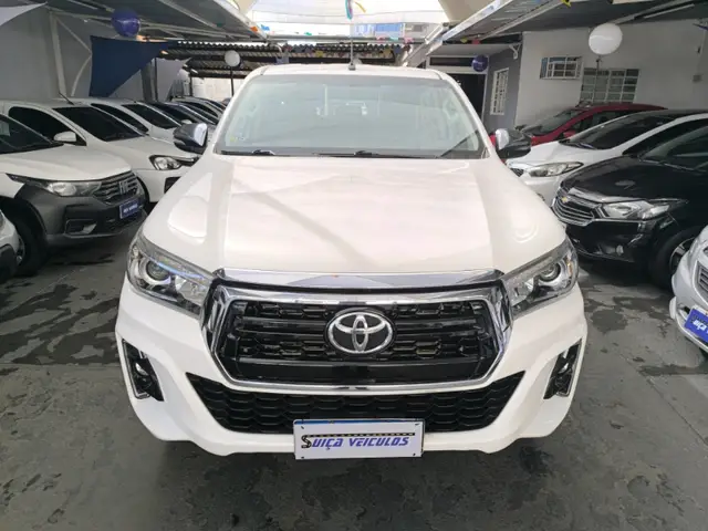 Carro Toyota Hilux Cabine Dupla 2017 Hilux 2.8 16v TDI SRV CD 4x4 (Aut)