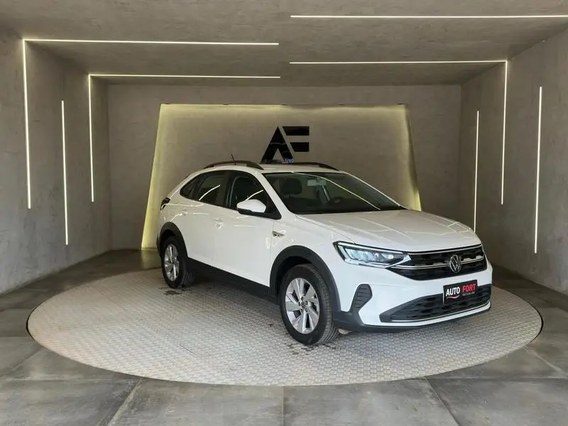 Volkswagen Nivus Comfortline 200 TSI