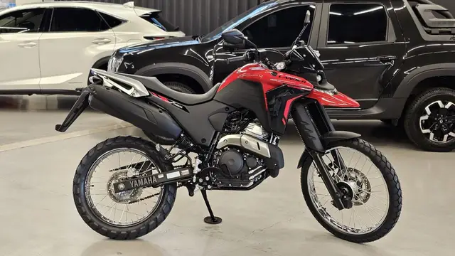 Moto Yamaha XTZ 250 Lander 2025 Connected