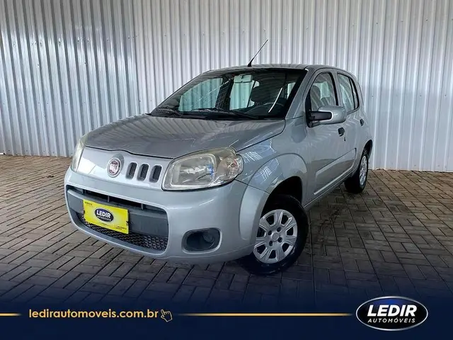 Carro Fiat Uno 2013 Vivace 1.0 8V (Flex) 4p