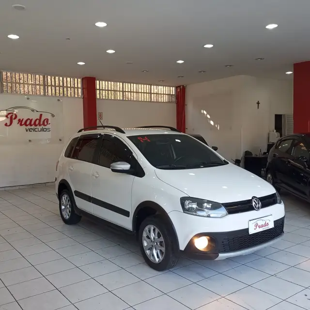 Carro Volkswagen SpaceCross 2014 1.6 8V (Flex)