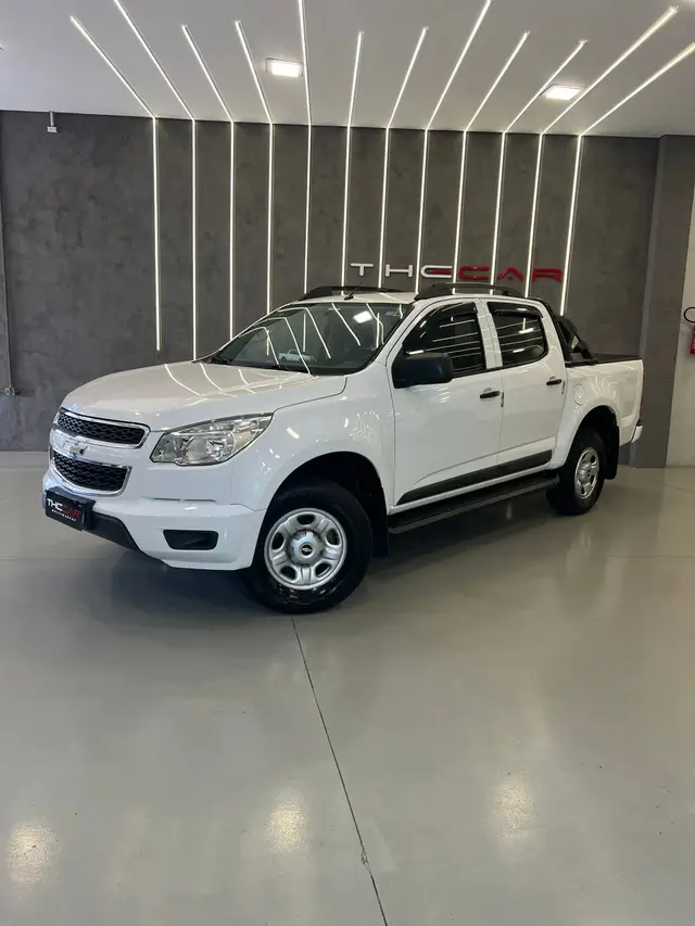Carro Chevrolet S10 Cabine Dupla 2015 S10 LS 2.4 4x2 (Cab Dupla) (Flex)