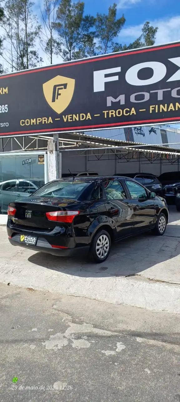 Fiat Grand Siena Attractive 1.0 (Flex)